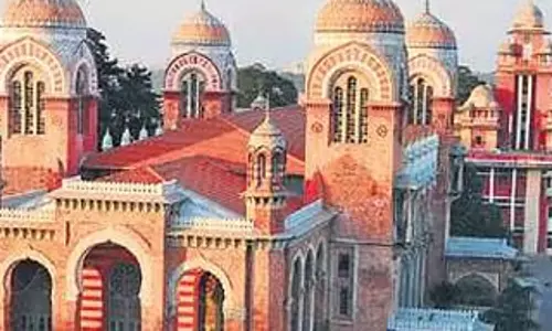 Chennai यूनिवर्सिटी में फिल्मिंग फीस 5 गुना बढ़ाई गई Chennai यूनिवर्सिटी में फिल्मिंग फीस 5 गुना बढ़ाई गई
