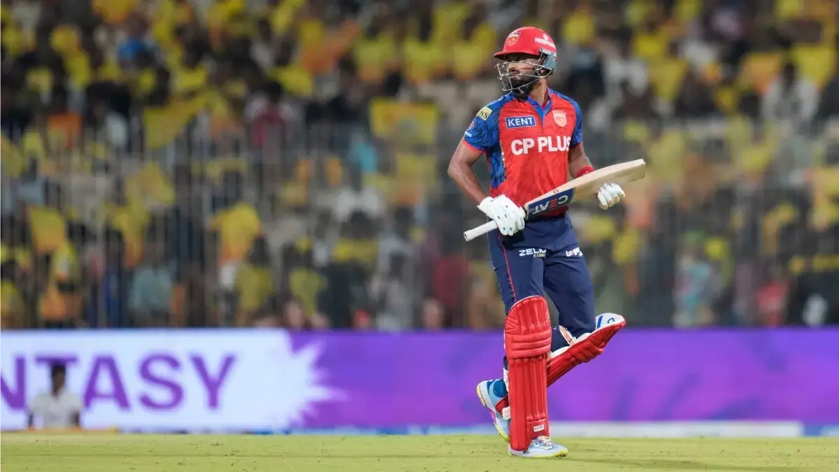 IPL ने CSK पर जीत के बावजूद PBKS के कप्तान श्रेयस अय्यर पर भारी जुर्माना लगाया IPL ने CSK पर जीत के बावजूद PBKS के कप्तान श्रेयस अय्यर पर भारी जुर्माना लगाया