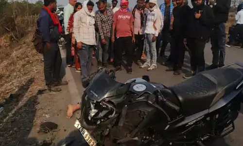 सेना के वाहन से टकराई बाइक, युवक की मौत सेना के वाहन से टकराई बाइक, युवक की मौत