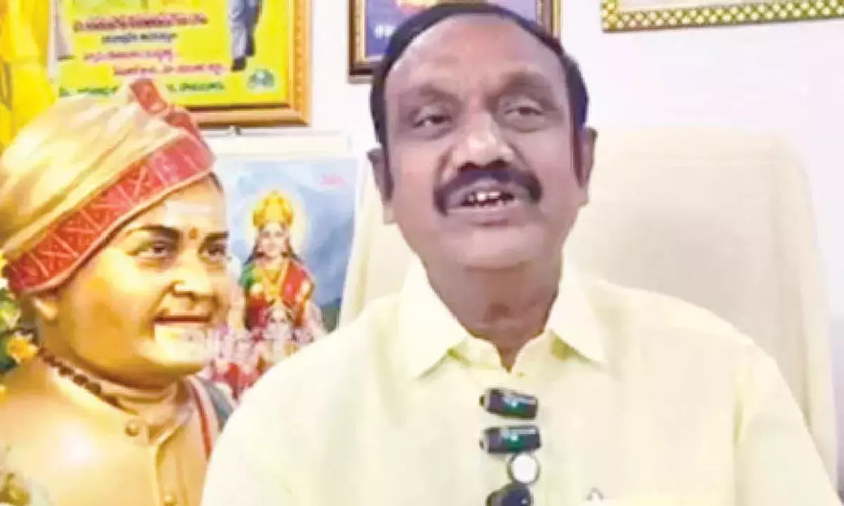Andhra: नायडू ने विरोध प्रदर्शन को लेकर टीडीपी विधायक अरविंद बाबू की खिंचाई की Andhra: नायडू ने विरोध प्रदर्शन को लेकर टीडीपी विधायक अरविंद बाबू की खिंचाई की