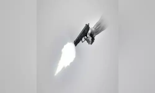 दो गुटों में विवाद, एक युवक को मारी गोली