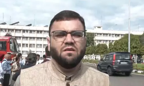 गांदरबल एनकाउंटर: नेशनल कॉन्फ्रेंस और पीडीपी ने उठाए सवाल, जांच के फैसले का स्वागत गांदरबल एनकाउंटर: नेशनल कॉन्फ्रेंस और पीडीपी ने उठाए सवाल, जांच के फैसले का स्वागत
