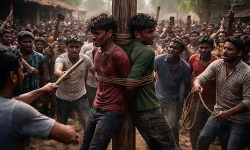 Odisha : मलकानगिरी में चोरी के शक में दो युवकों की पिटाई Odisha : मलकानगिरी में चोरी के शक में दो युवकों की पिटाई