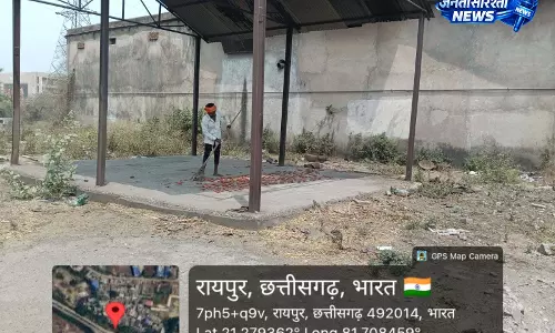आमासिवनी मोवा मुक्तिधाम में चला विशेष सफाई अभियान
