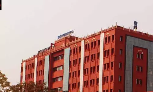 Hatadihi देरी से ऑर्डर मिलने पर कलेक्टर पर बढ़ा दबाव Hatadihi देरी से ऑर्डर मिलने पर कलेक्टर पर बढ़ा दबाव