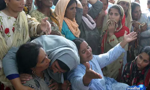 अल्पसंख्यक नेता ने Pakistan में ज़बरन धर्मांतरण की जाँच की माँग की अल्पसंख्यक नेता ने Pakistan में ज़बरन धर्मांतरण की जाँच की माँग की