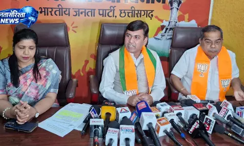 सरकारी जमीन पर कांग्रेस नेताओं का कब्जा : बीजेपी सरकारी जमीन पर कांग्रेस नेताओं का कब्जा : बीजेपी