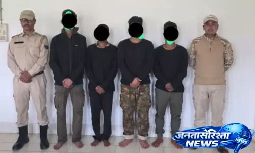 Manipur सुरक्षा बलों का बड़ा ऑपरेशन: चार अलग-अलग अंडरग्राउंड ग्रुप के कैडर गिरफ्तार Manipur सुरक्षा बलों का बड़ा ऑपरेशन: चार अलग-अलग अंडरग्राउंड ग्रुप के कैडर गिरफ्तार