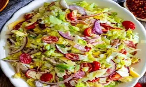 वजन कम करने के लिए आहार में शामिल करें ये चार सलाद, मिलेगा भरपूर पोषण