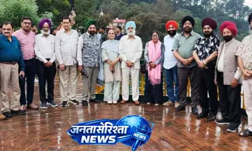 Jammu: राष्ट्रीय चित्रकार शिविर का उद्घाटन Jammu: राष्ट्रीय चित्रकार शिविर का उद्घाटन