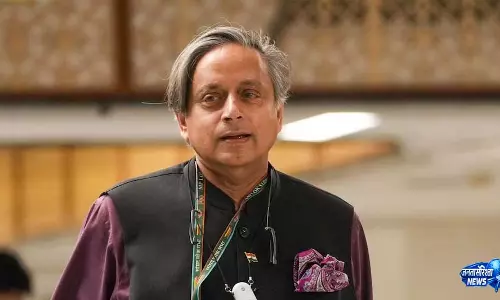 LDF तीसरे कार्यकाल की मांग कैसे कर सकता है, जब उसने पिछले दो कार्यकाल बिगाड़ दिए?: शशि थरूर LDF तीसरे कार्यकाल की मांग कैसे कर सकता है, जब उसने पिछले दो कार्यकाल बिगाड़ दिए?: शशि थरूर