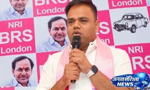 BRS UK के अध्यक्ष नवीन रेड्डी ने केसीआर के कार्यालय पर हमले की निंदा की