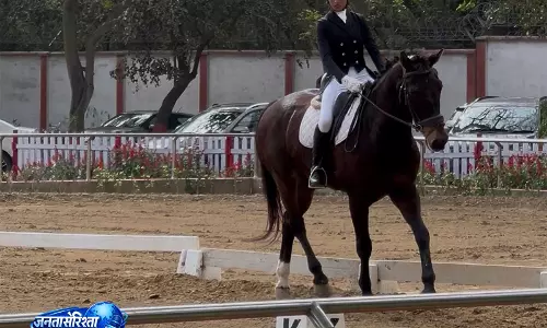 Delhi Horse Show 2026: मुंबई की स्टास्या पांड्या ने दो टीम मेडल जीते Delhi Horse Show 2026: मुंबई की स्टास्या पांड्या ने दो टीम मेडल जीते