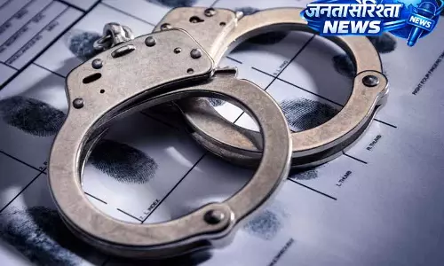 Ludhiana का व्यक्ति तरनतारन में बिना लाइसेंस पिस्तौल के पकड़ा गया Ludhiana का व्यक्ति तरनतारन में बिना लाइसेंस पिस्तौल के पकड़ा गया