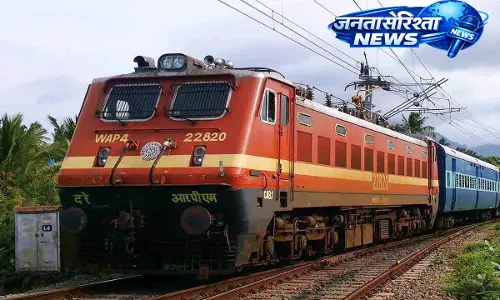 Hyderabad: रेलवे ने टिकट बुकिंग और यात्रा विवरण साझा किया Hyderabad: रेलवे ने टिकट बुकिंग और यात्रा विवरण साझा किया