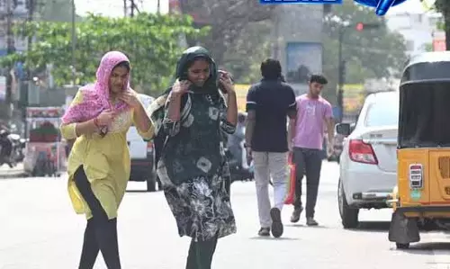 Hyderabad: स्वास्थ्य विशेषज्ञों ने गर्मी में सावधानी बरतने की सलाह दी Hyderabad: स्वास्थ्य विशेषज्ञों ने गर्मी में सावधानी बरतने की सलाह दी