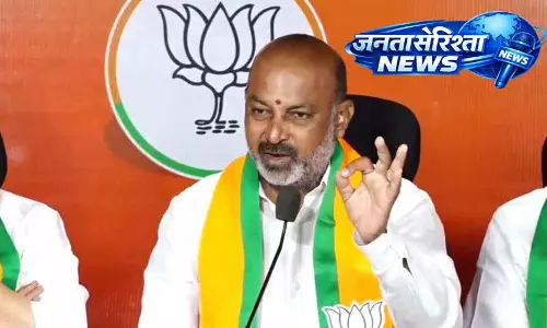 Karimnagar: छह गारंटी योजनाओं के कार्यान्वयन पर सवाल उठे