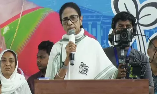TMC ने पश्चिम बंगाल चुनावों के पहले चरण से पहले स्टार प्रचारकों की सूची जारी की TMC ने पश्चिम बंगाल चुनावों के पहले चरण से पहले स्टार प्रचारकों की सूची जारी की