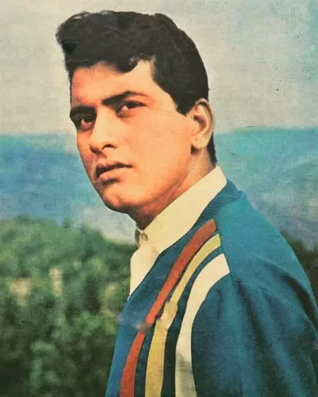 दिल्ली से मुंबई के सफर में मनोज कुमार ने लिख डाली थी उपकार की कहानी, गाने के पीछे भी दिलचस्प किस्सा दिल्ली से मुंबई के सफर में मनोज कुमार ने लिख डाली थी उपकार की कहानी, गाने के पीछे भी दिलचस्प किस्सा