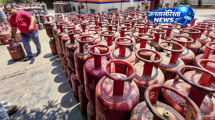 दिल्ली में कमर्शियल LPG सप्लाई के नियम सख्त, PNG कनेक्शन अनिवार्य किया दिल्ली में कमर्शियल LPG सप्लाई के नियम सख्त, PNG कनेक्शन अनिवार्य किया