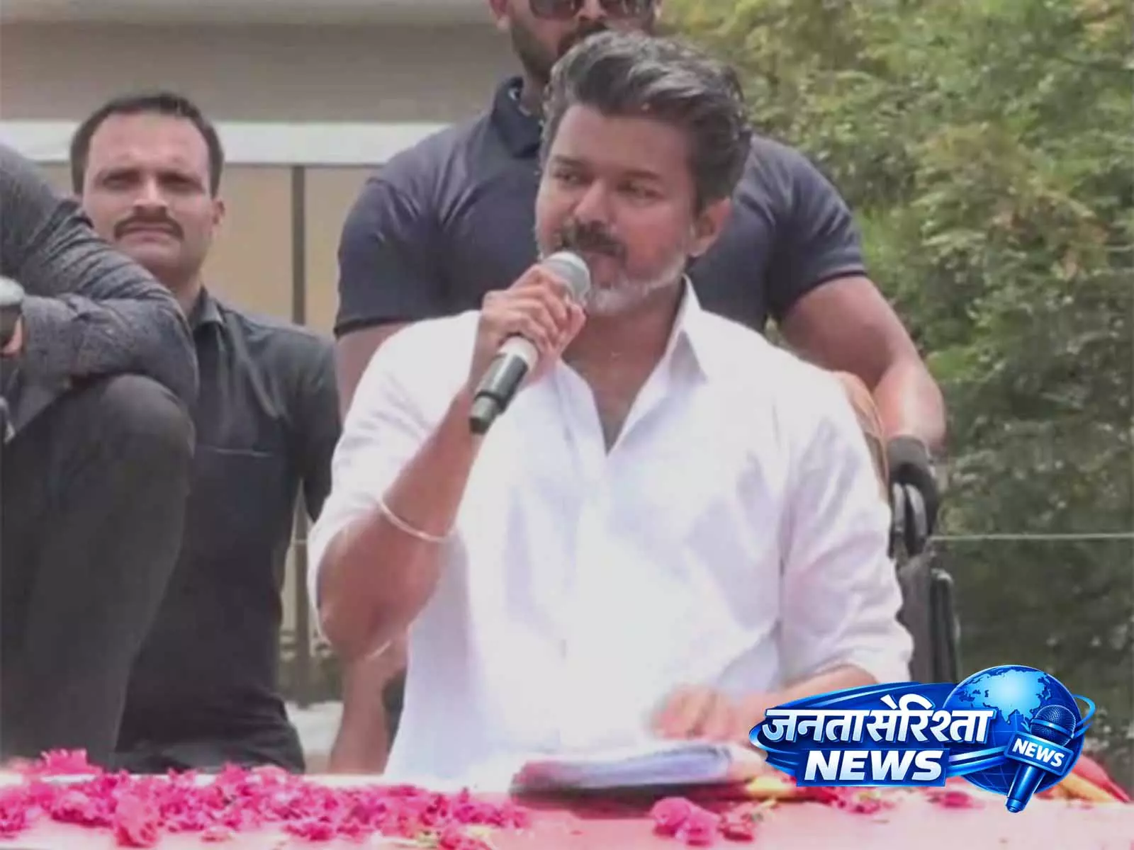 Vijay ने पुडुचेरी चुनाव में पूर्ण राज्य वादा किया Vijay ने पुडुचेरी चुनाव में पूर्ण राज्य वादा किया