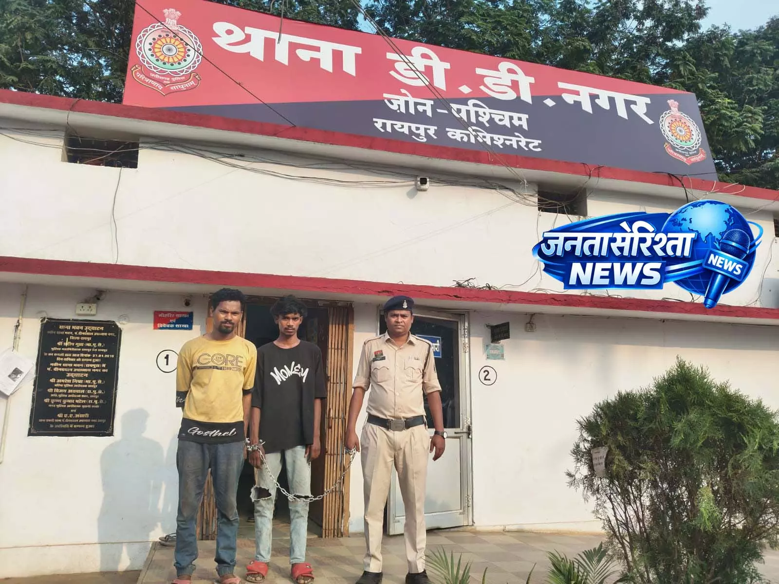 डीडी नगर इलाके में 5 चोरी के मामले सुलझाए, 3 आरोपी गिरफ्तार डीडी नगर इलाके में 5 चोरी के मामले सुलझाए, 3 आरोपी गिरफ्तार