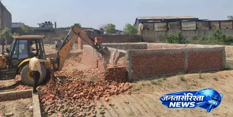 Ludhiana: नगर निगम की निगरानी और जवाबदेही पर उठे सवाल Ludhiana: नगर निगम की निगरानी और जवाबदेही पर उठे सवाल