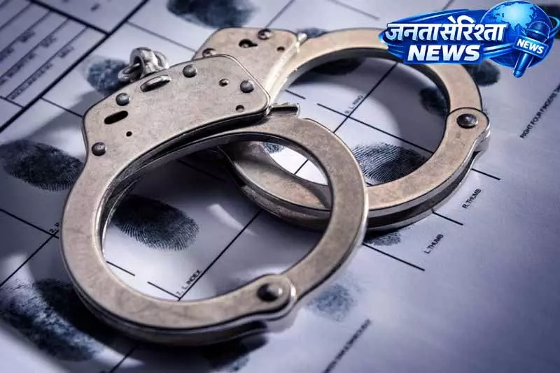 Ludhiana का व्यक्ति तरनतारन में बिना लाइसेंस पिस्तौल के पकड़ा गया Ludhiana का व्यक्ति तरनतारन में बिना लाइसेंस पिस्तौल के पकड़ा गया