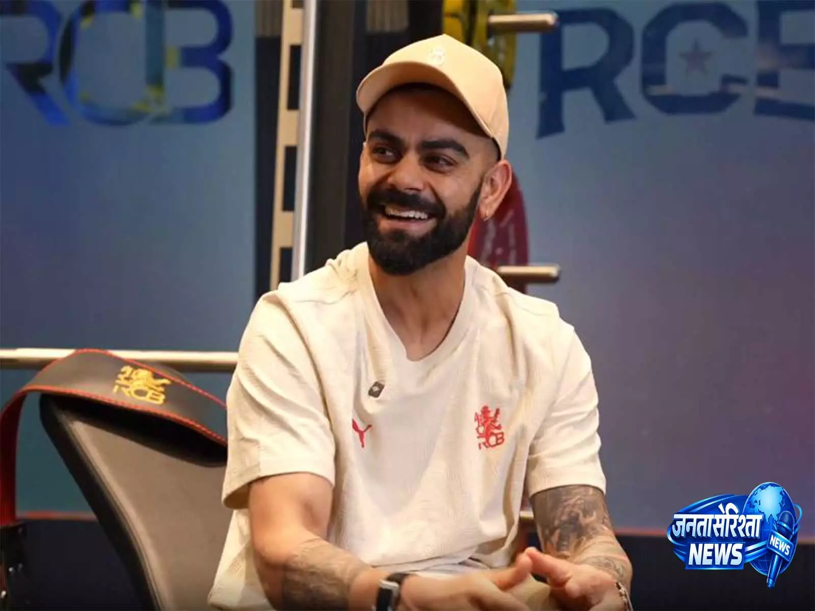 कोहली ने IPL 2026 में RCB के पाँच विदेशी खिलाड़ी खिलाने पर किया मज़ाक कोहली ने IPL 2026 में RCB के पाँच विदेशी खिलाड़ी खिलाने पर किया मज़ाक