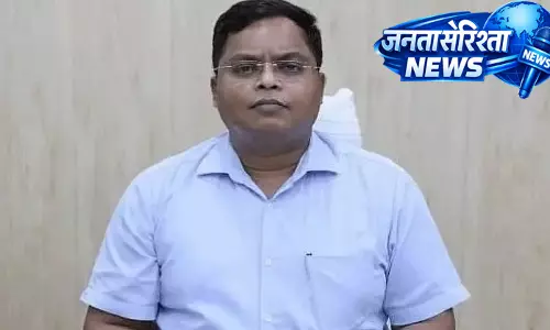 Khudail तहसील में रेवेन्यू रिकॉर्ड गड़बड़ी: दो कर्मचारी सस्पेंड, नायब तहसीलदार को कारण बताओ नोटिस