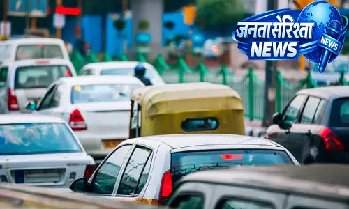 कर्नाटक में पुरानी गाड़ियों के लिए HSRP अनिवार्यता पर ट्रांसपोर्ट डिपार्टमेंट का स्पष्टीकरण कर्नाटक में पुरानी गाड़ियों के लिए HSRP अनिवार्यता पर ट्रांसपोर्ट डिपार्टमेंट का स्पष्टीकरण