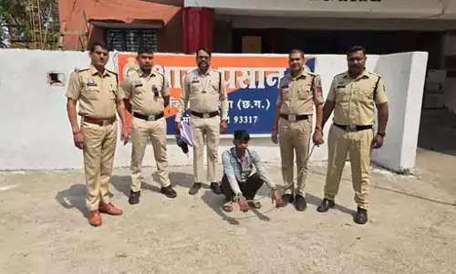 पुलिस की मदद कर ग्राम रक्षा दल ने कातिल को पकड़वाया, भाई की हत्या कर हो गया था फरार पुलिस की मदद कर ग्राम रक्षा दल ने कातिल को पकड़वाया, भाई की हत्या कर हो गया था फरार
