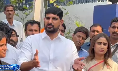 CID ने बीआरएस विधायक कौशिक रेड्डी से पूछताछ की CID ने बीआरएस विधायक कौशिक रेड्डी से पूछताछ की