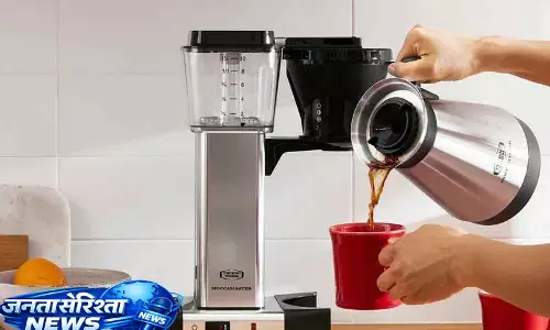 अगर आप Coffee Maker इस्तेमाल कर रहे हैं तो इसे लंबे समय तक चलाने के लिए ऐसे साफ करें अगर आप Coffee Maker इस्तेमाल कर रहे हैं तो इसे लंबे समय तक चलाने के लिए ऐसे साफ करें