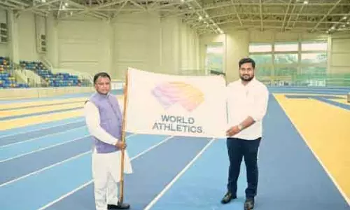 Odisha के CM को वर्ल्ड एथलेटिक्स का औपचारिक झंडा सौंपा गया