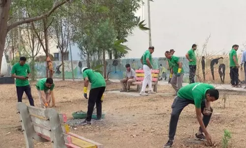सफाई अभियान : गदही तालाब से बदल रही क्षेत्र की तस्वीर सफाई अभियान : गदही तालाब से बदल रही क्षेत्र की तस्वीर