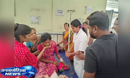 आसिफाबाद: Heatstroke से एक की मौत, आठ अस्पताल में भर्ती आसिफाबाद: Heatstroke से एक की मौत, आठ अस्पताल में भर्ती