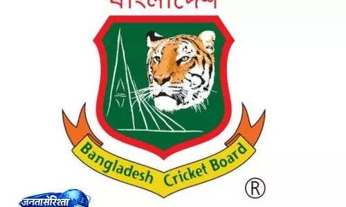 अपनी कुर्सी पर बैठूंगा: अमीनुल ने BCB अध्यक्ष बने रहने का दृढ़ संकल्प व्यक्त किया अपनी कुर्सी पर बैठूंगा: अमीनुल ने BCB अध्यक्ष बने रहने का दृढ़ संकल्प व्यक्त किया
