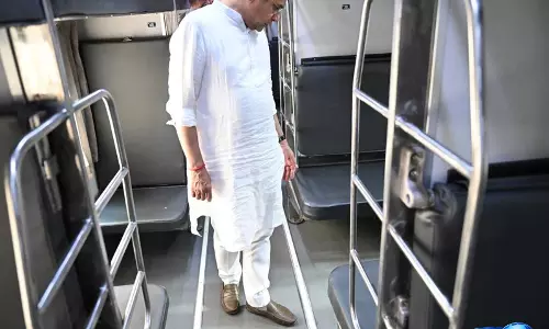 अगली पीढ़ी के अमृत भारत कोचों का उन्नयन, नमूना कोच तैयार अगली पीढ़ी के अमृत भारत कोचों का उन्नयन, नमूना कोच तैयार