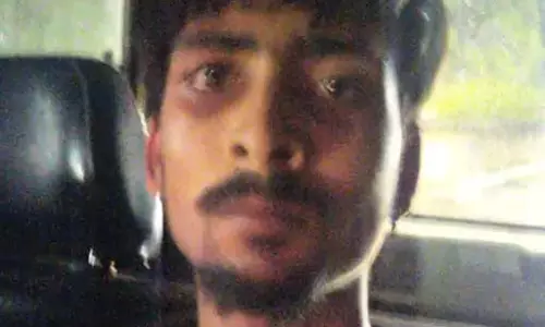 भिलाई में चेन स्नेचिंग का प्रयास नाकाम, पुलिस ने आरोपी को दबोचा भिलाई में चेन स्नेचिंग का प्रयास नाकाम, पुलिस ने आरोपी को दबोचा