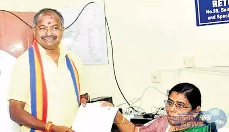 Tamil Nadu: एस रामदास खेमे के विधायक AJPK के बैनर तले चुनाव लड़ेंगे Tamil Nadu: एस रामदास खेमे के विधायक AJPK के बैनर तले चुनाव लड़ेंगे