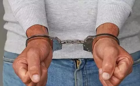 सेल्समैन फर्जी लूट मामले में गिरफ्तार, पुलिस ने उगलवाई सच्चाई सेल्समैन फर्जी लूट मामले में गिरफ्तार, पुलिस ने उगलवाई सच्चाई