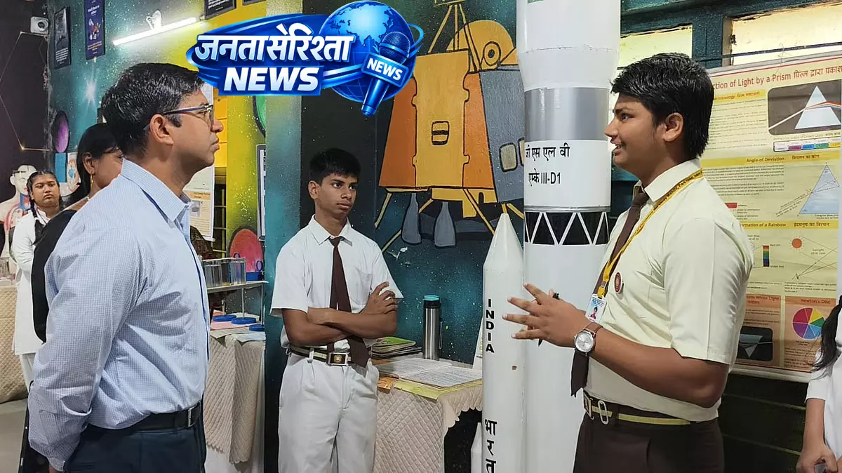 MP : म्युनिसिपल कमिश्नर ने स्टूडेंट्स को करियर और हेल्थ पर मार्गदर्शन दिया MP : म्युनिसिपल कमिश्नर ने स्टूडेंट्स को करियर और हेल्थ पर मार्गदर्शन दिया
