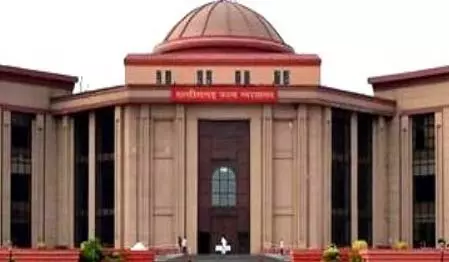 कलेक्टर के आदेश को हाईकोर्ट ने किया निरस्त, CEO बहाल कलेक्टर के आदेश को हाईकोर्ट ने किया निरस्त, CEO बहाल