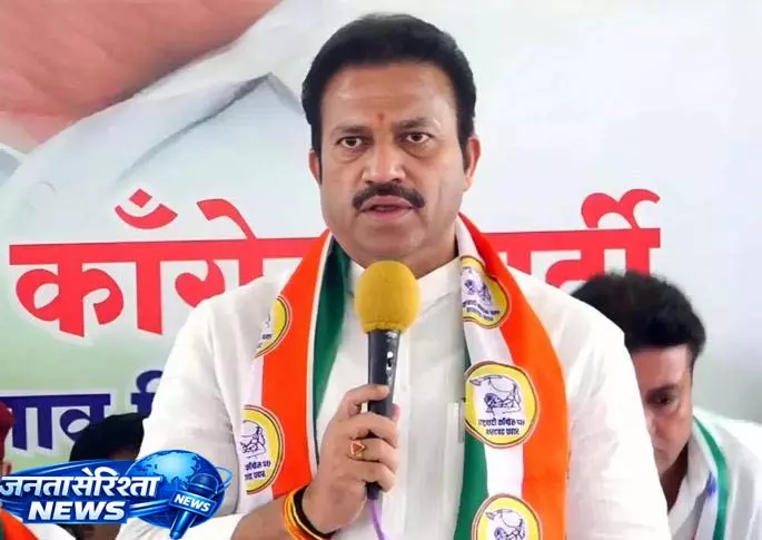 शशिकांत शिंदे ने खराट के CDR पर सवाल उठाए, निशाना बनाने का आरोप लगाया शशिकांत शिंदे ने खराट के CDR पर सवाल उठाए, निशाना बनाने का आरोप लगाया