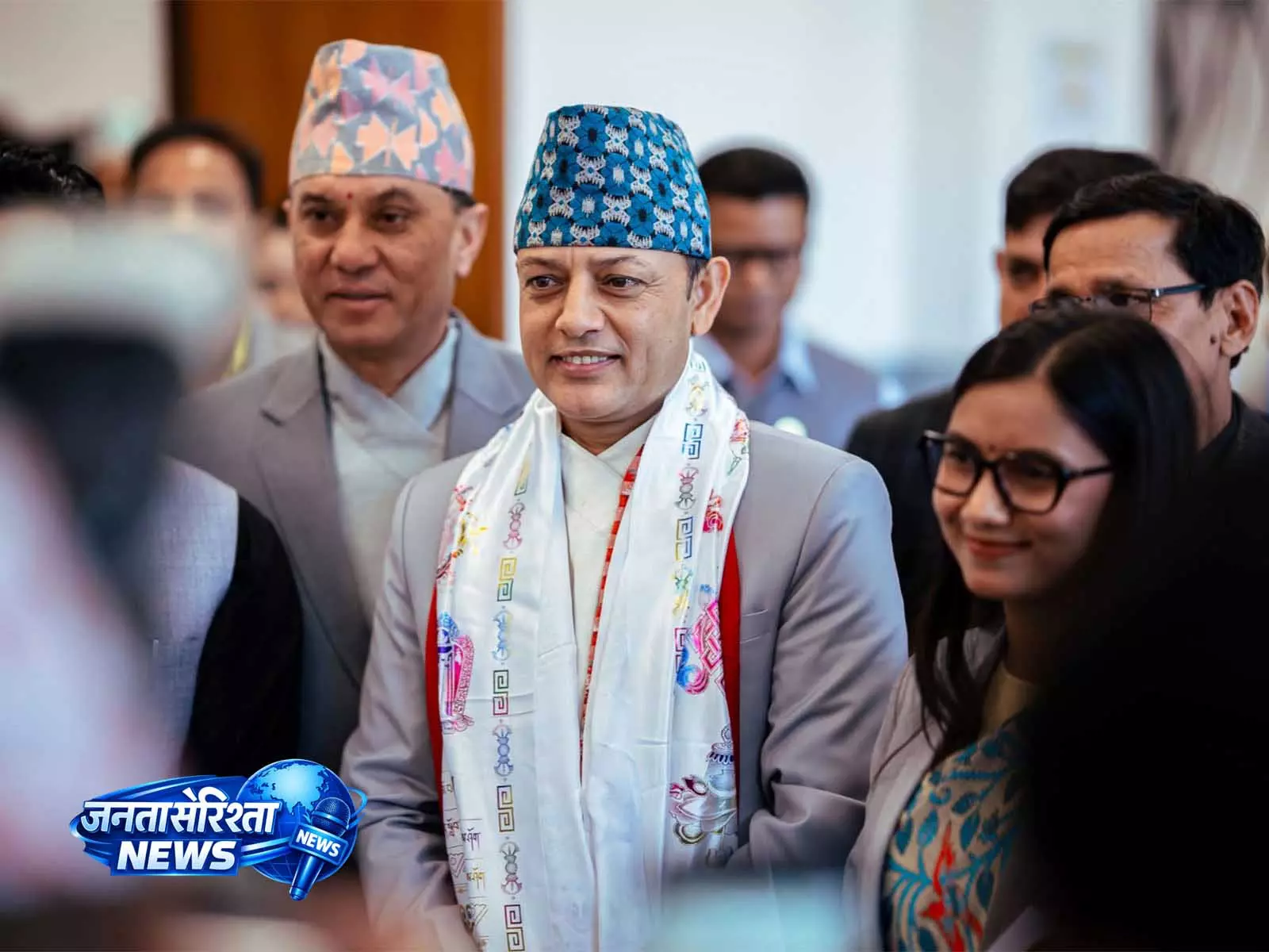 डोल प्रसाद अर्याल ने Nepal के हाउस स्पीकर के रूप में ली शपथ डोल प्रसाद अर्याल ने Nepal के हाउस स्पीकर के रूप में ली शपथ
