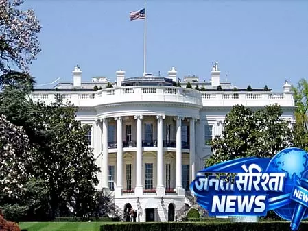 व्हाइट हाउस के पास लाफायेट पार्क में गोलीबारी, बढ़ाई गई सुरक्षा व्हाइट हाउस के पास लाफायेट पार्क में गोलीबारी, बढ़ाई गई सुरक्षा