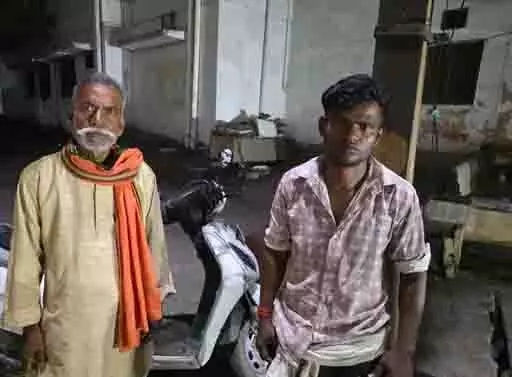 जिंदा दफन हुआ मजदूर, रहेजा बिल्डर के सुरक्षा इंतजामों पर गंभीर सवाल, परिजन का बयान भी आया जिंदा दफन हुआ मजदूर, रहेजा बिल्डर के सुरक्षा इंतजामों पर गंभीर सवाल, परिजन का बयान भी आया