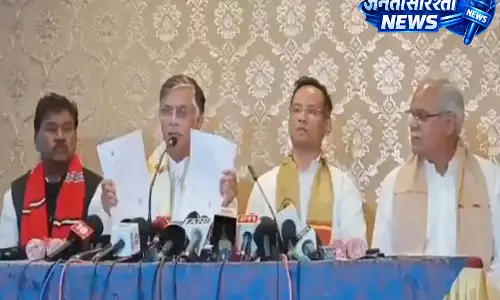 Assam: पासपोर्ट और विदेशी संपत्ति विवाद पर गौरव गोगोई का CM पर हमला, कहा—“राज्य और देश के लिए शर्मनाक” Assam: पासपोर्ट और विदेशी संपत्ति विवाद पर गौरव गोगोई का CM पर हमला, कहा—“राज्य और देश के लिए शर्मनाक”