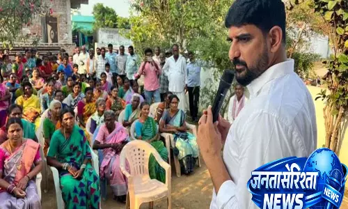 Huzurabad: कौशिक रेड्डी ने प्रस्तावित डंपिंग यार्ड के विरोध में आंदोलन तेज़ करने का वादा किया Huzurabad: कौशिक रेड्डी ने प्रस्तावित डंपिंग यार्ड के विरोध में आंदोलन तेज़ करने का वादा किया